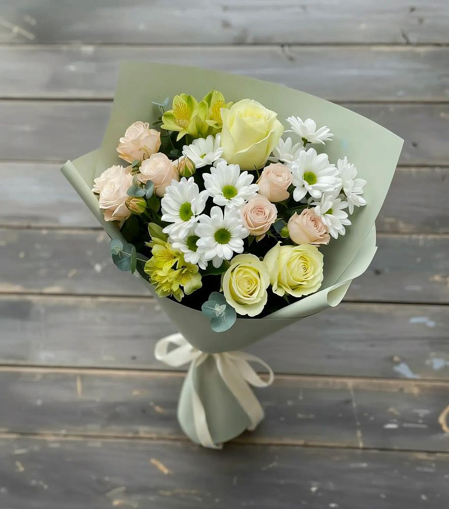 Букет цветов из: Альстромерии, Розы и Хризантемы в Новозыбкове