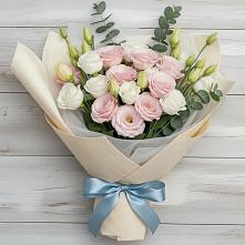 Букет цветов из:  Лизиантусы #REPLACE_PRED# Новозыбкове