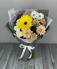 Букет цветов из:  Розы, Герберы и Хризантемы в Новозыбкове