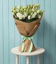 Букет цветов из:  Лизиантусы в Новозыбкове