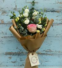 Букет цветов из:  Розы и Лизиантусы #REPLACE_PRED# Новозыбкове
