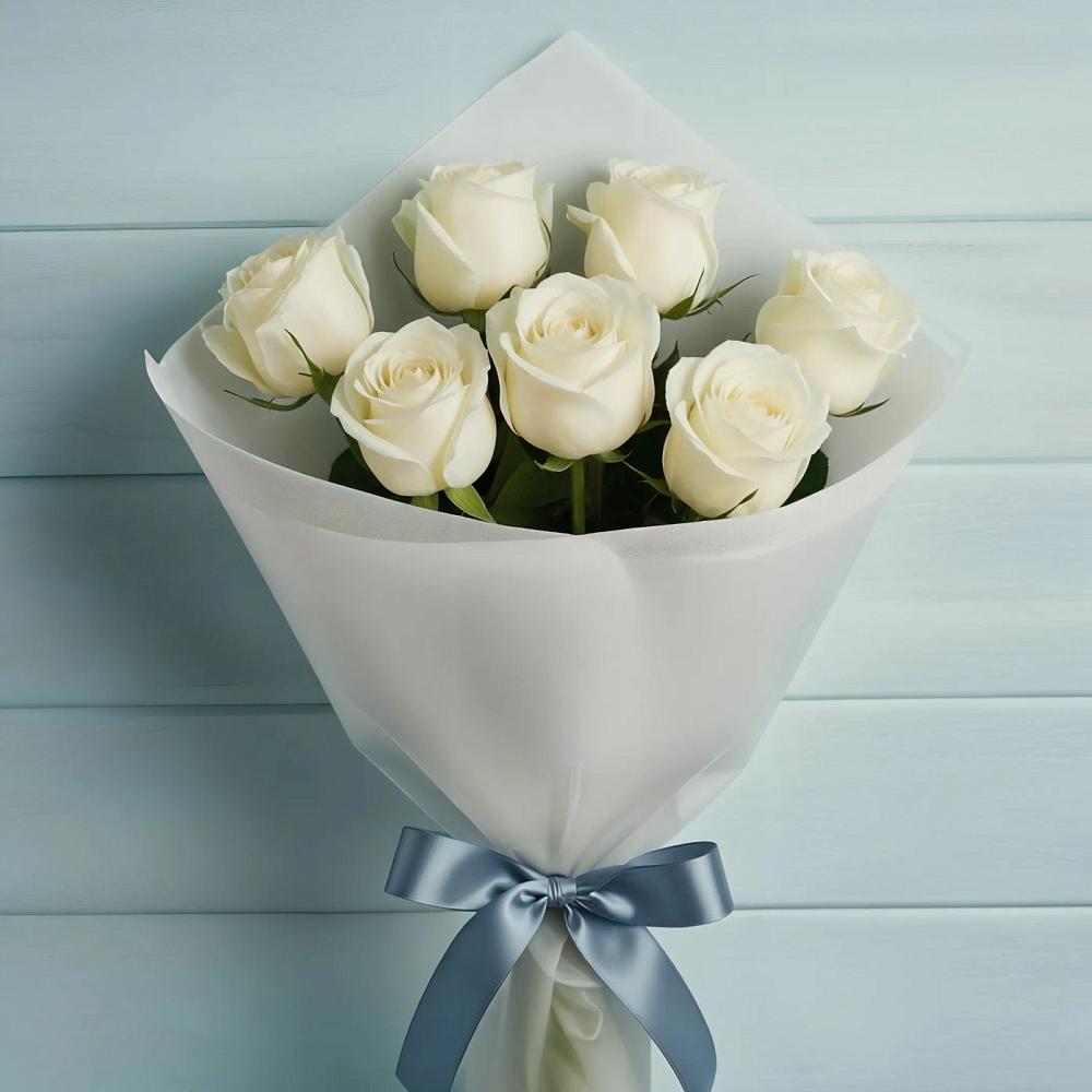 Букет 7 Белых роз Эдлесс Лав в Новозыбкове